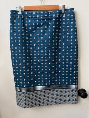 J Crew Pencil Skirt ~ Size 12T ~ Navy Blue ~ Polka Dot